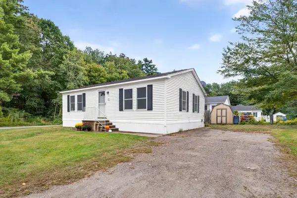 29 A Street, Seabrook, NH 03874