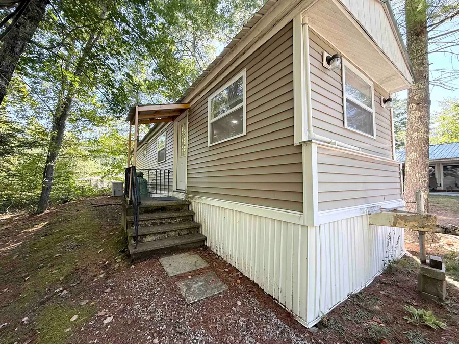 7 Roberts Road, Barrington, NH 03825 - #2