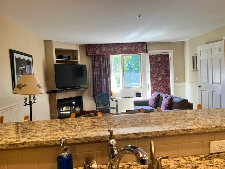 263 qtr.3 Grand Summit Way #263 qtr 3, Dover, VT 05356 - #3