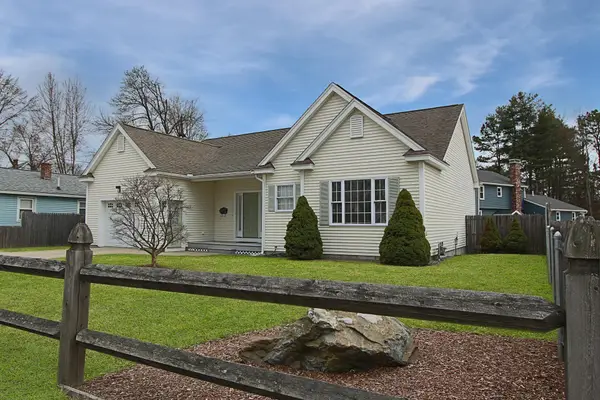 186 Kinsley Street, Nashua, NH 03060