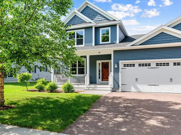 95 Wildlife Loop, Colchester, VT 05446