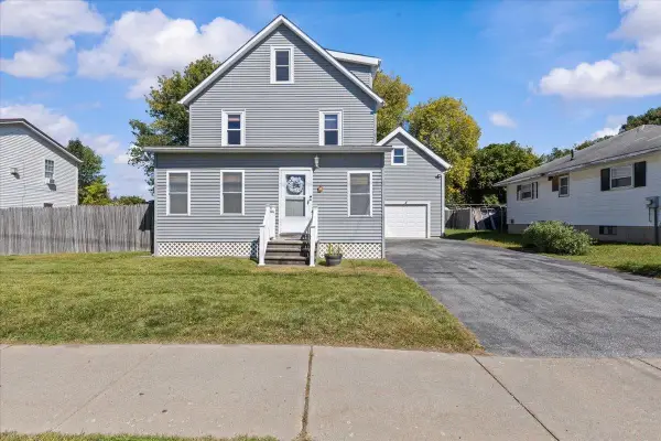 17 George Street, Winooski, VT 05404