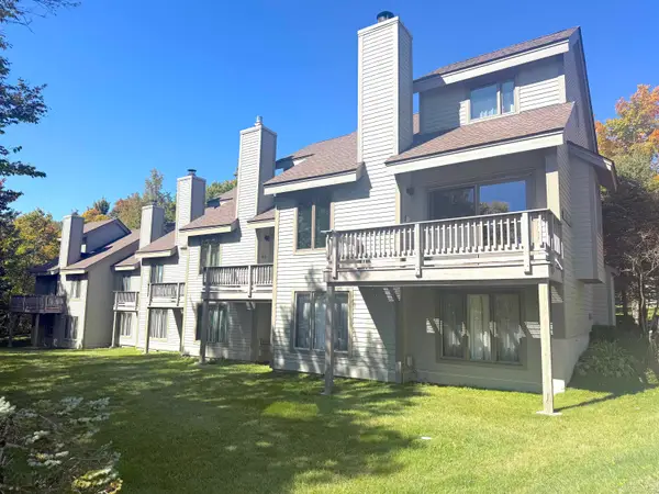 34 Sugar Brook Road #Unit F3, Peru, VT 05152