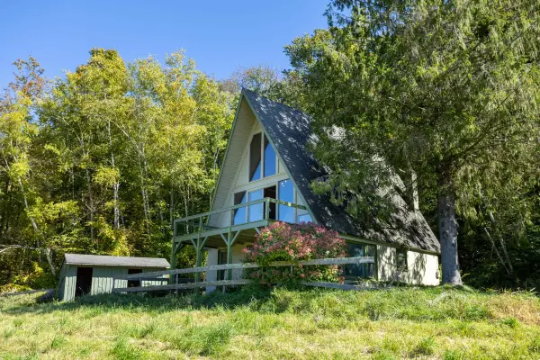 257 Watrous Road, Rupert, VT 05768