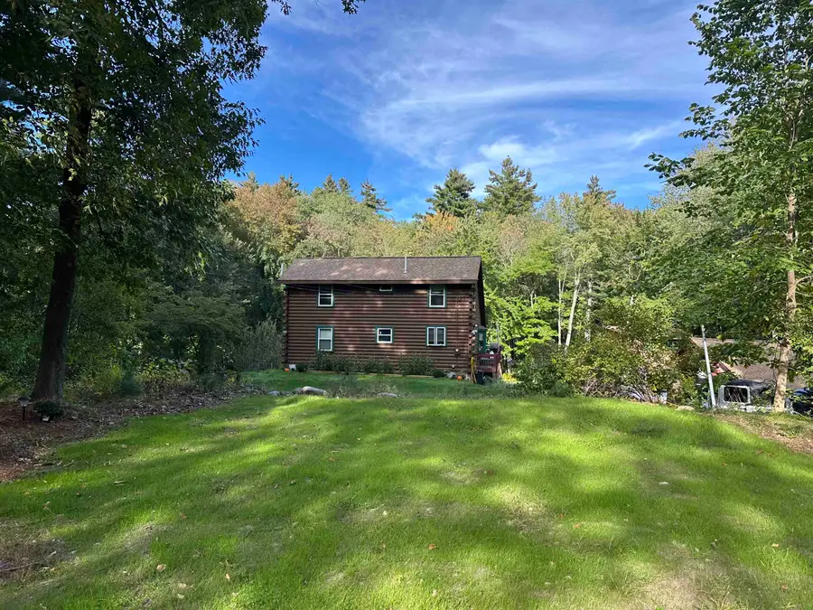 52 Island Pond Road, Derry, NH 03038 - #3