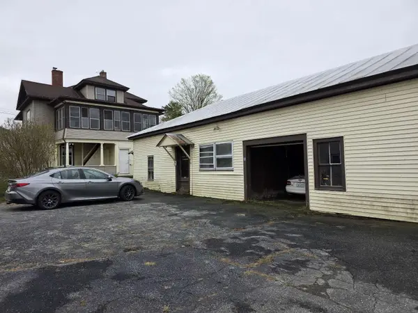 2729 Dartmouth College Highway, Haverhill, NH 03774