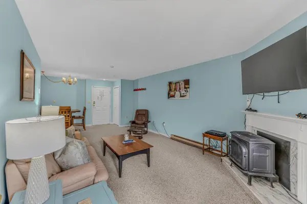 227 Main Street #223, Lincoln, NH 03251