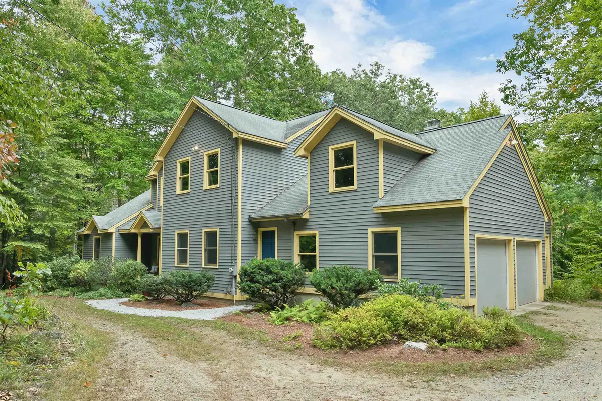 7 Mooers Road, Raymond, NH 03077 - #1