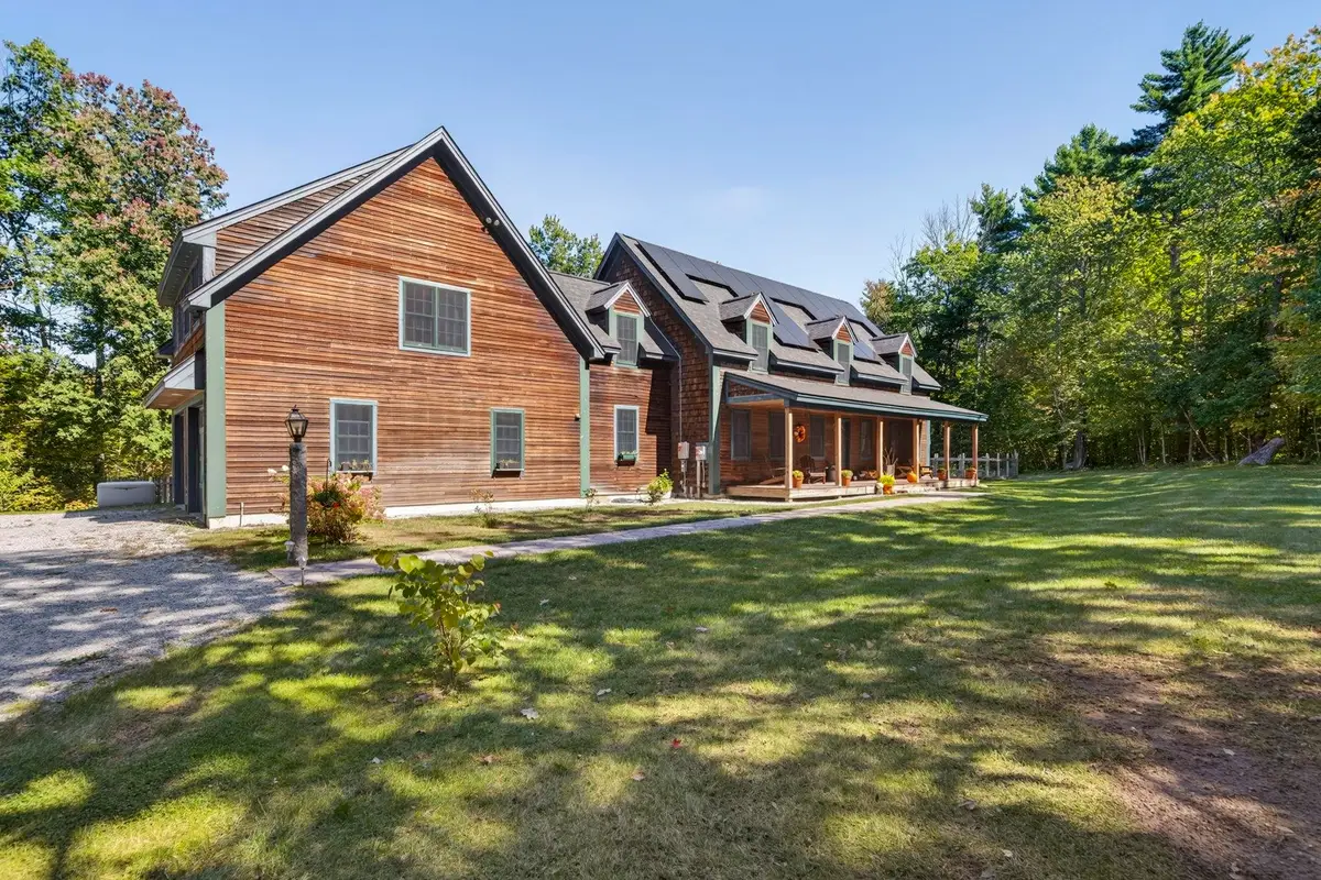 379 E Washington Road, Hillsborough, NH 03244 - #1