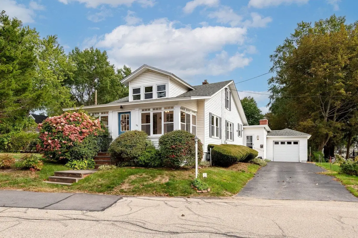 131 Jones Avenue, Portsmouth, NH 03801 - #1