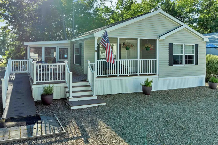 9 Barvel Whang Road, Tuftonboro, NH 03816 - #3