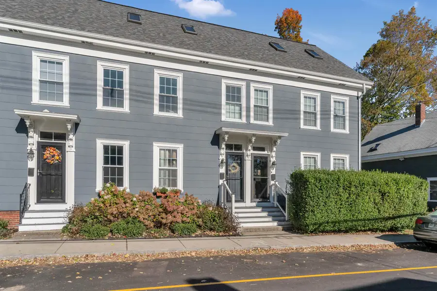 35 Woodbury Avenue, Portsmouth, NH 03801 - #2