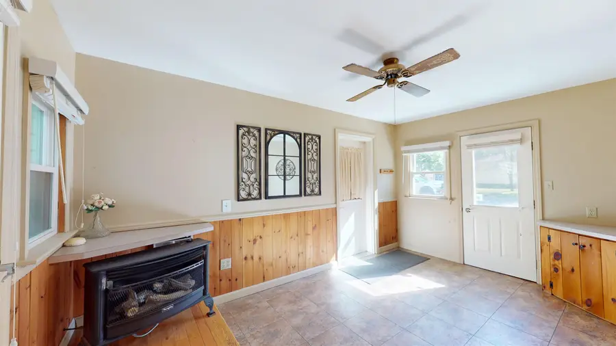 800 Porters Point Road, Colchester, VT 05446 - #2