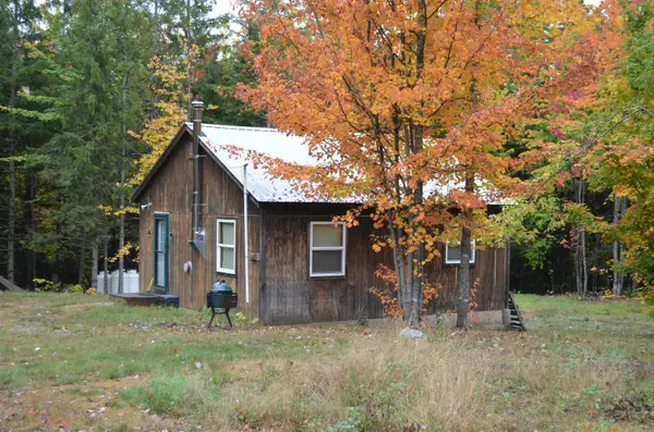 205 Deer Ridge Road, Newark, VT 05871