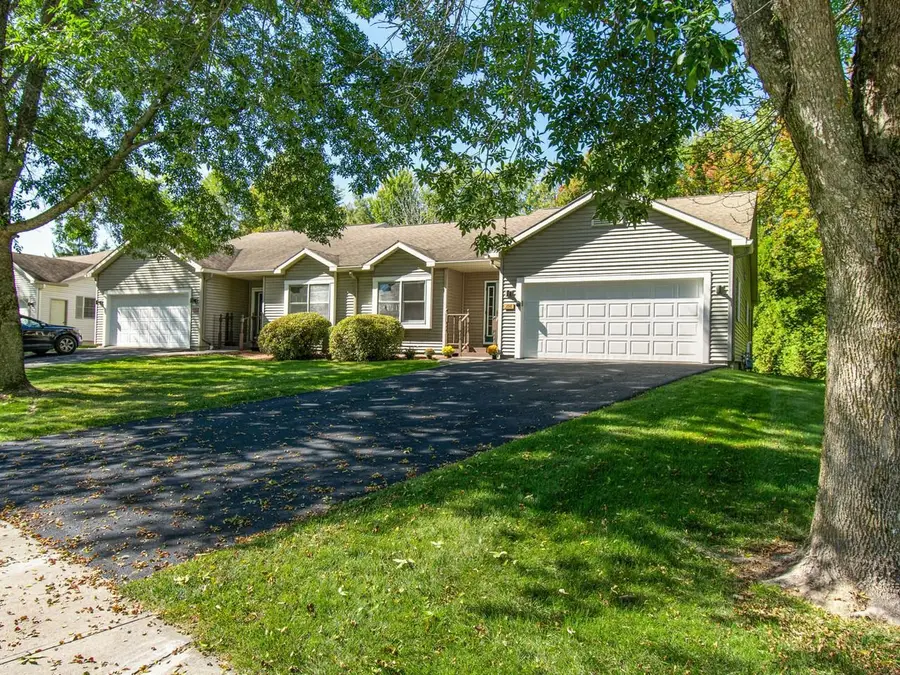 398 Bittersweet Circle, Williston, VT 05495 - #2
