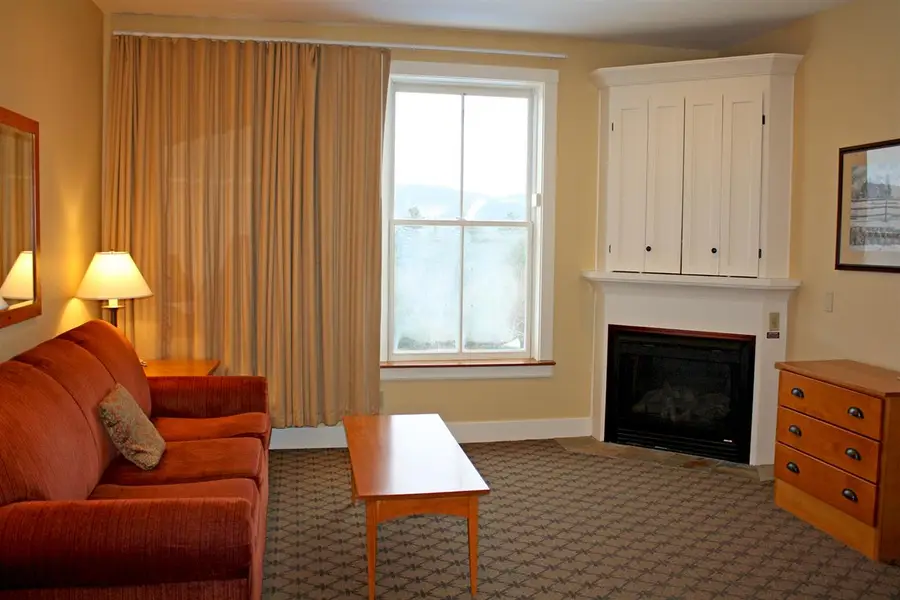 453 Qtr. I I I Jackson Gore Inn, Ludlow, VT 05149 - #2