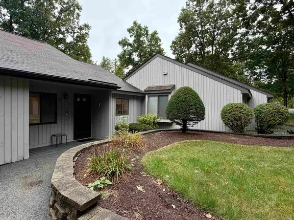 23 Essex Green Court, Merrimack, NH 03054