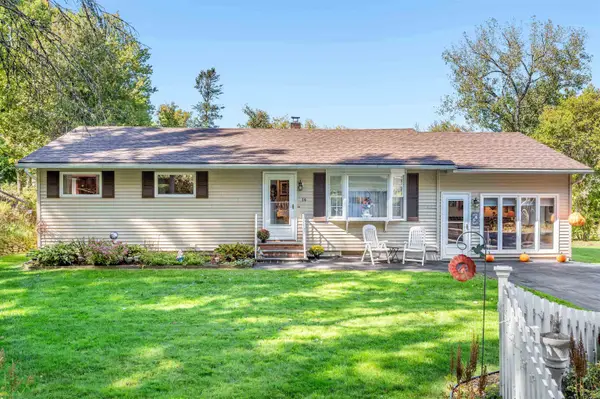 14 Howard Street, Barre Town, VT 05641