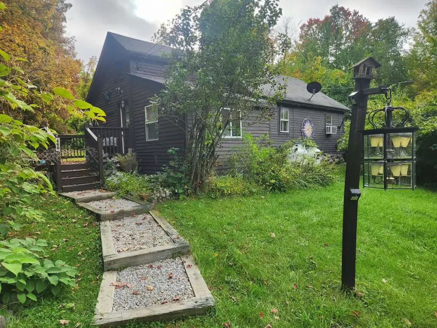 460 Prospect Street, Franklin, NH 03235 - #3