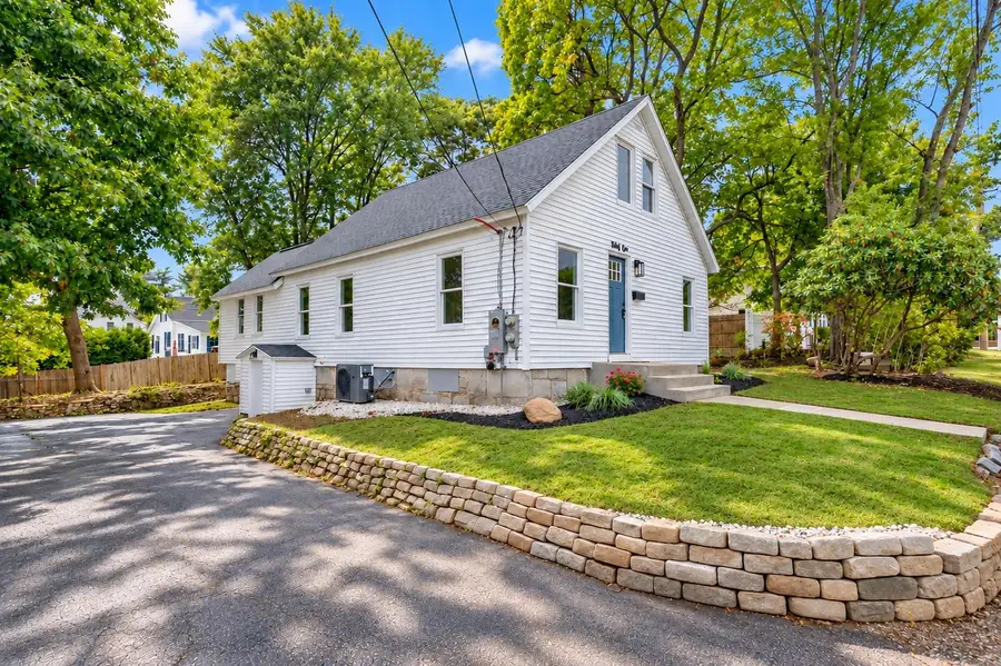 31 Moreau Street, Pinardville, NH 03102 - #2