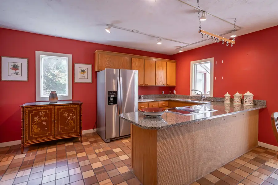 13 Parker Road, Brookline, NH 03033 - #3