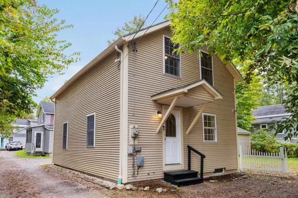 7 Rumsey Lane, Burlington, VT 05401