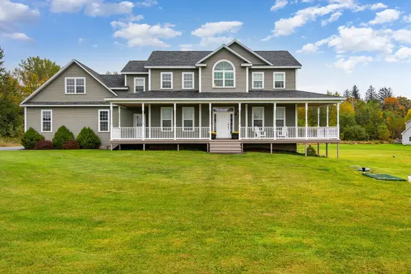 8 Meadow View Drive, St. Albans Town, VT 05478