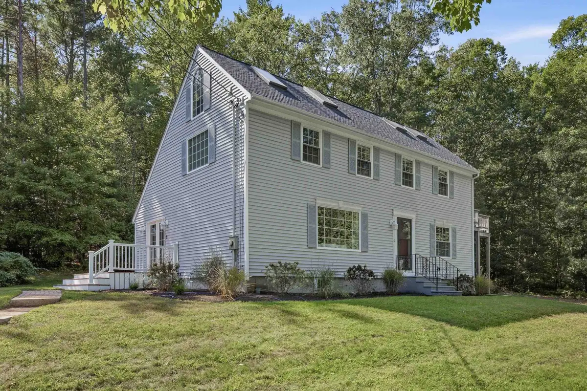 8 Brookhaven Road, Kingston, NH 03848 - #1