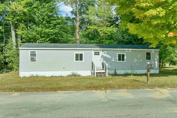 34 Cherry Street, Belmont, NH 03220
