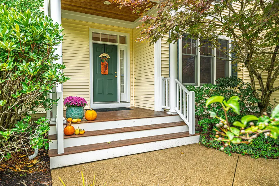 7 Drumlin Road, Stratham, NH 03885 - #2