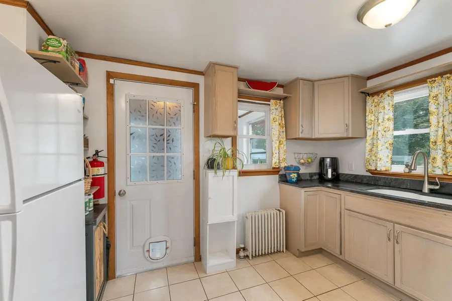 17 Lagasse Street, Rochester, NH 03867 - #2