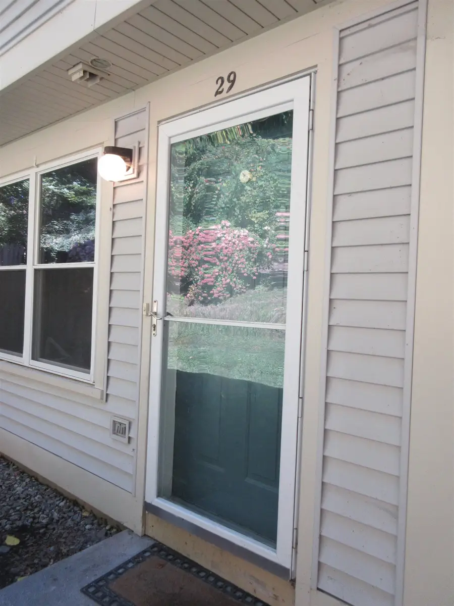 29 Morningside Commons, Brattleboro, VT 05301 - #3