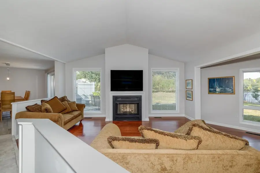 28 Walden Pond Drive, Nashua, NH 03064 - #2