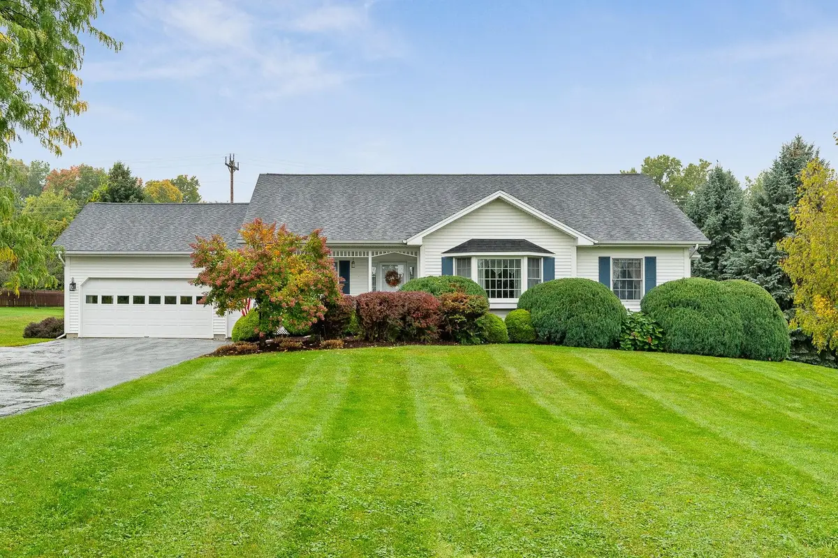 16 Summit Place, Saint Albans, VT 05478 - #1