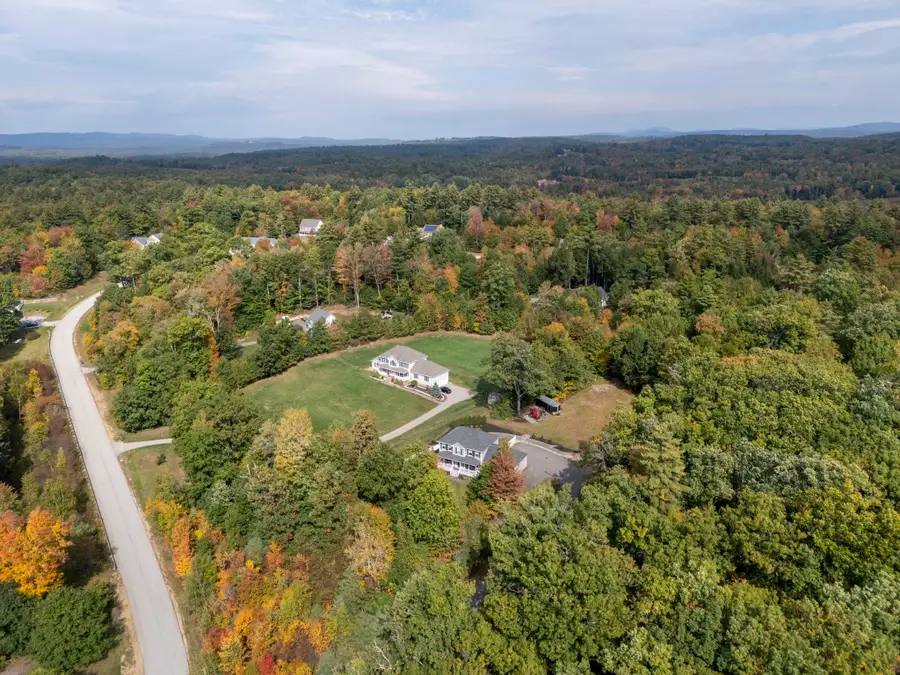 18 Wellington Lane, Loudon, NH 03307 - #2
