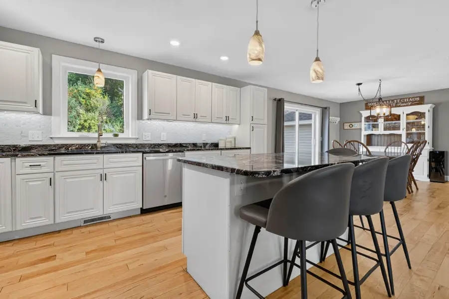 18 Wellington Lane, Loudon, NH 03307 - #3
