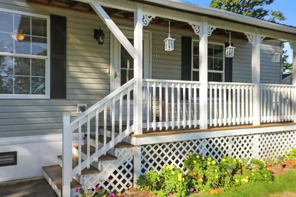 11 Riverview Drive, Rochester, NH 03867