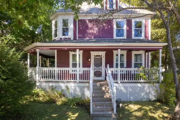 11 East Washington Street, Rutland City, VT 05701