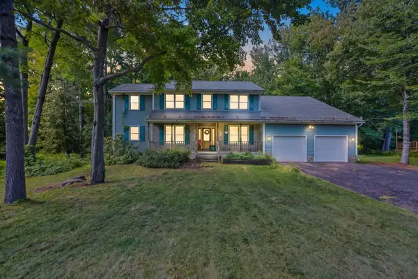 75 Nottingham Lane, Burlington, VT 05408