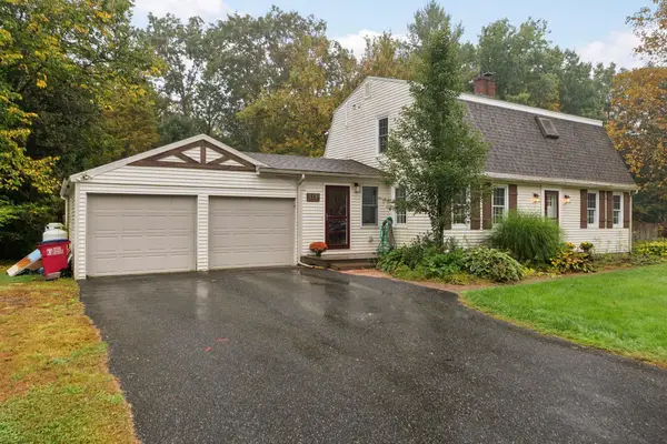 117 Perkins Place, Hartford, VT 05001