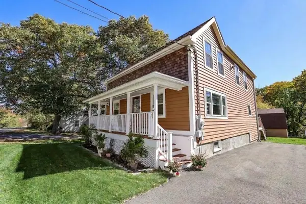 11 Ash Street, Londonderry, NH 03053