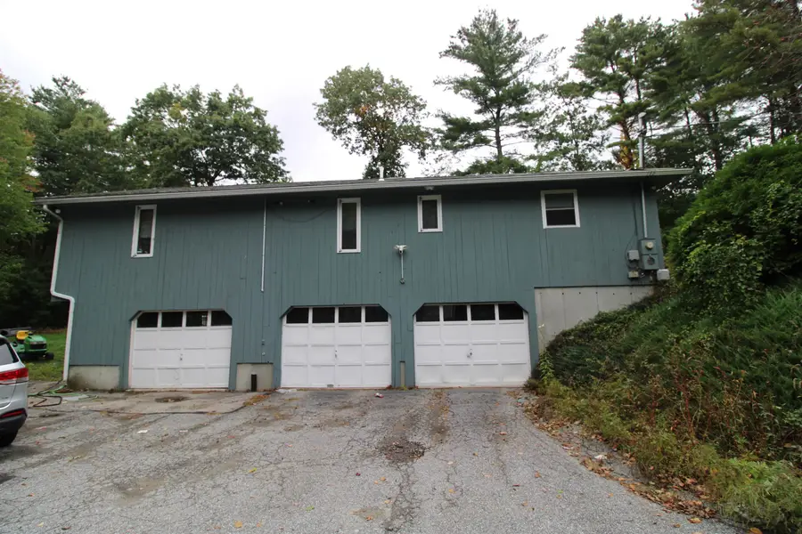 6 Beaver Path, Hudson, NH 03051 - #2