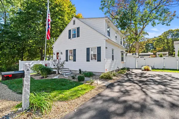 4 Hayward Place, Hudson, NH 03051