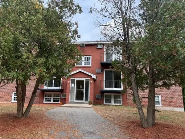 1 Charleston Avenue #19, Londonderry, NH 03053