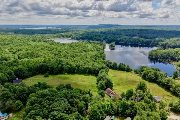 162 Jenness Pond Road, Northwood, NH 03261