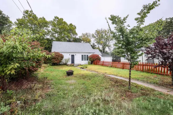 4 Markar Street, Nashua, NH 03060