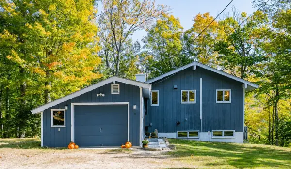 16 Boulder Ledge Road, Bartlett, NH 03838