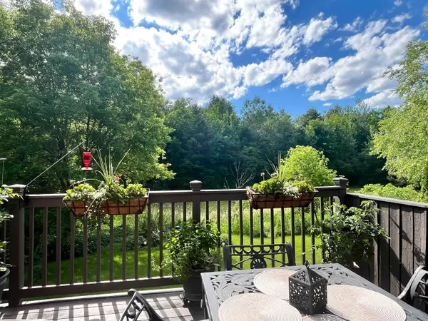 5 Lexington Green Street, South Burlington, VT 05403