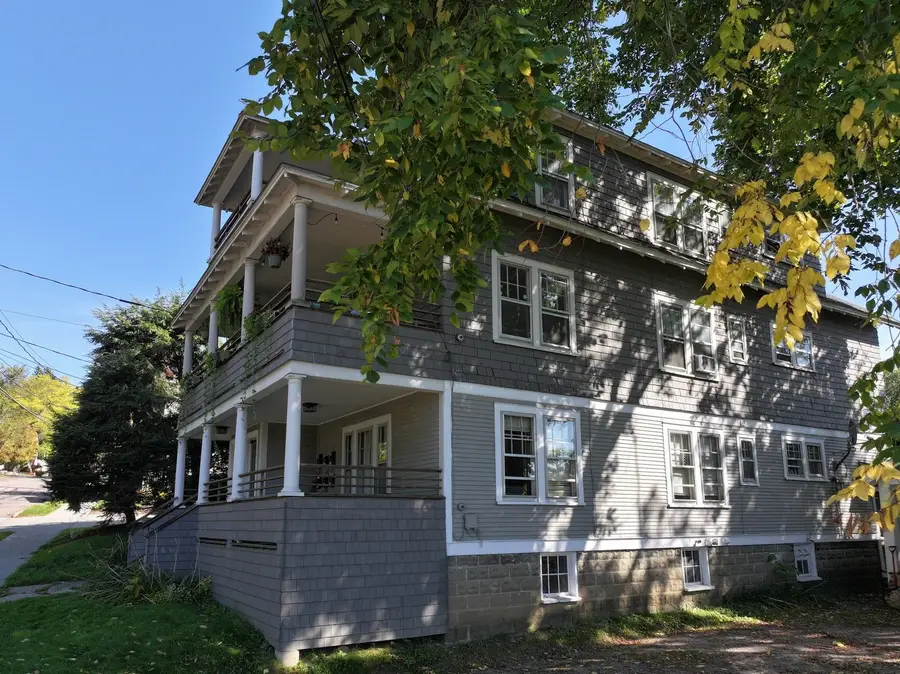 141 & 476 Howard & St. Paul Street, Burlington, VT 05401 - #3