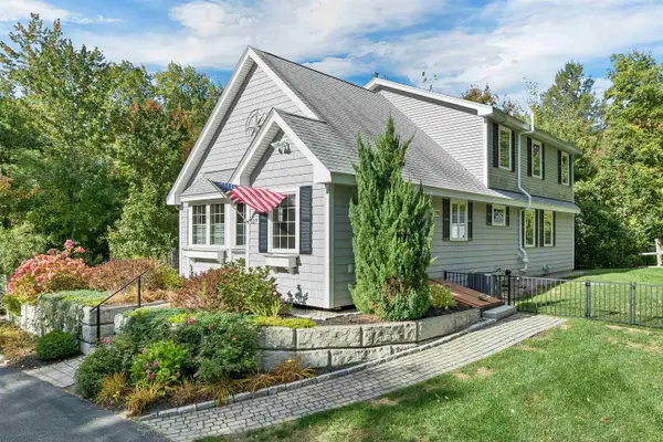 127 Forest Road, Wolfeboro, NH 03894